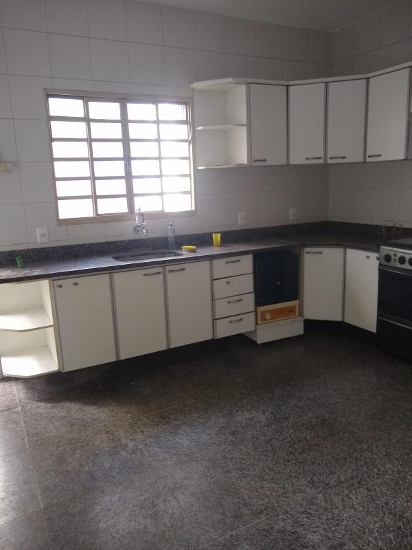 Casa, Padre Eustáquio, 5 Quartos, 2 Vagas, 1 Suíte