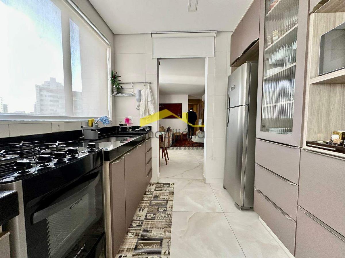 Apartamento, Funcionários, 1 Quarto, 2 Vagas
