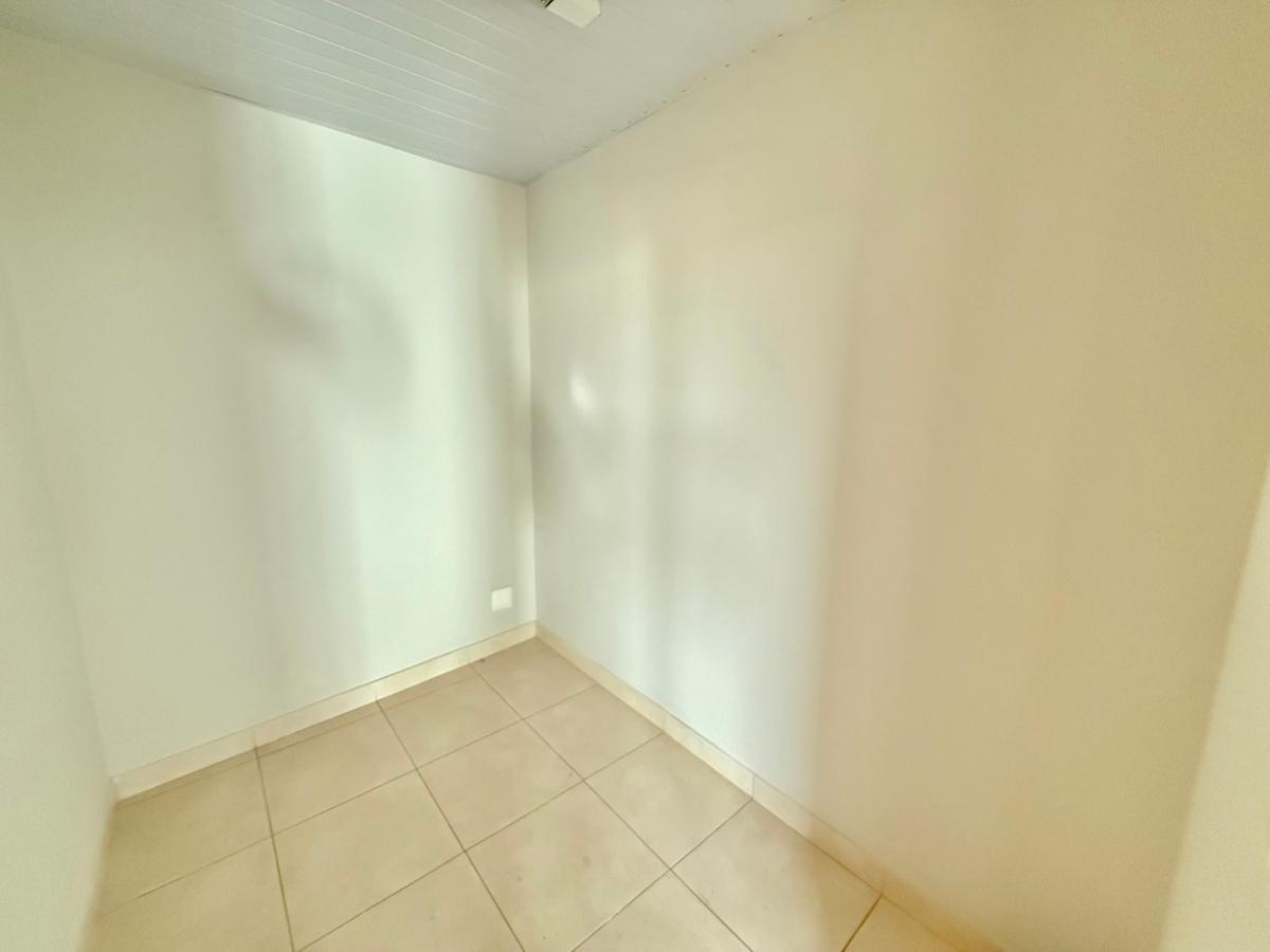 Sala, Itapoã, 0 Quarto, 0 Vaga