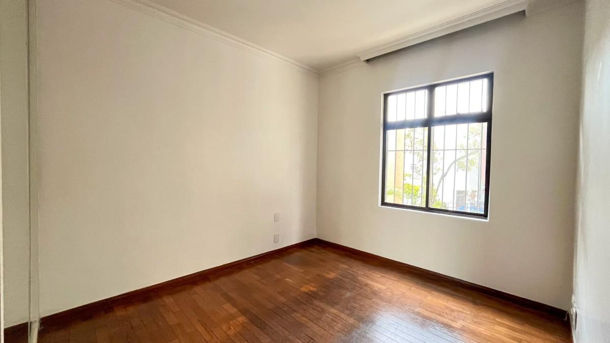 Apartamento, Estoril, 3 Quartos, 2 Vagas, 1 Suíte