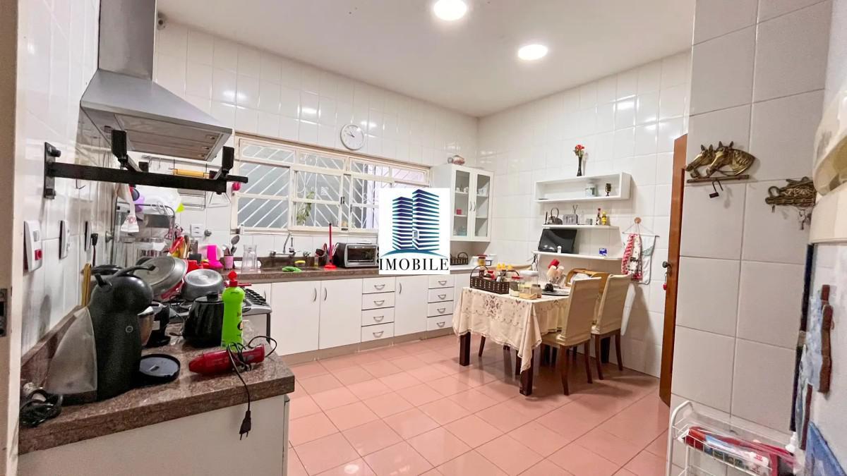 Casa, Santa Lúcia, 4 Quartos, 4 Vagas, 2 Suítes