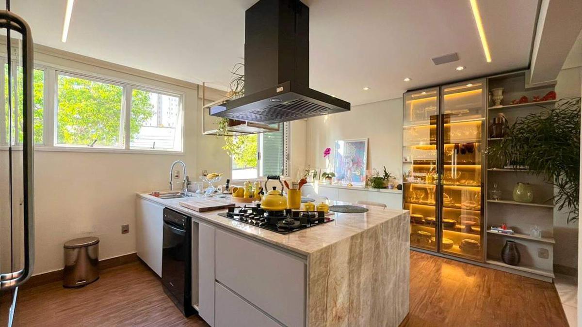 Apartamento, Buritis, 4 Quartos, 0 Vaga, 1 Suíte