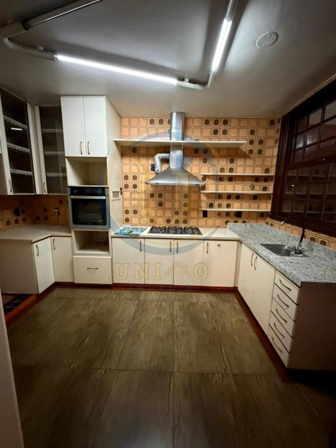 Casa, São Luiz (pampulha), 6 Quartos, 4 Vagas, 3 Suítes