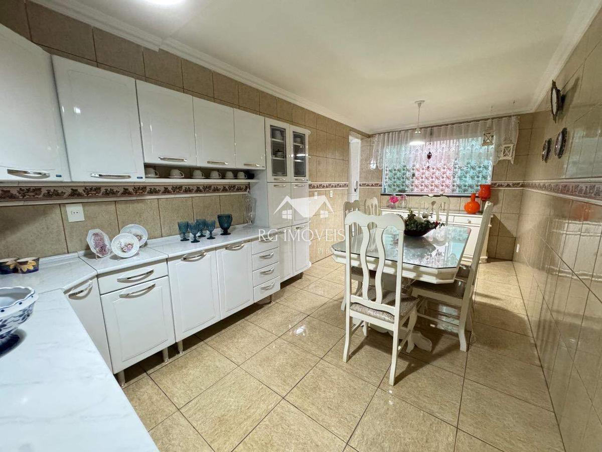 Casa, Conjunto Ademar Maldonado, 0 Quarto, 6 Vagas