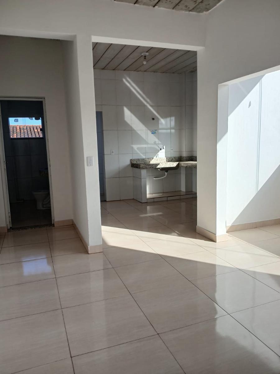 Prédio, Centro, 0 Quarto, 0 Vaga