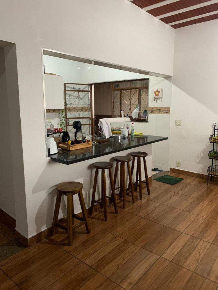 Casa, Serra Azul, 3 Quartos, 4 Vagas, 1 Suíte