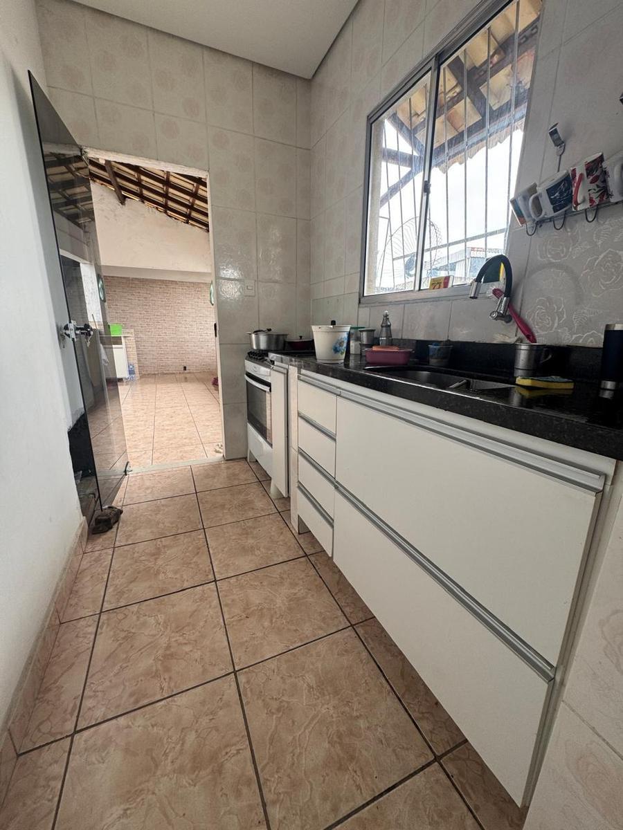 Casa, Lagoa, 3 Quartos, 5 Vagas, 1 Suíte