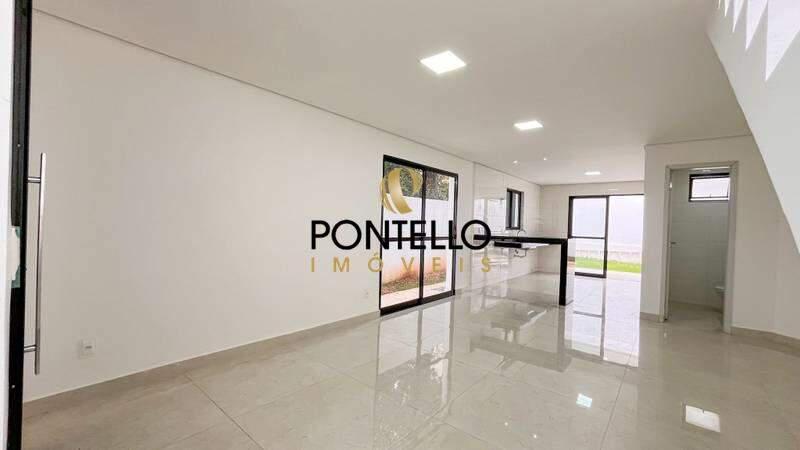 Casa, Santa Branca, 3 Quartos, 2 Vagas, 1 Suíte