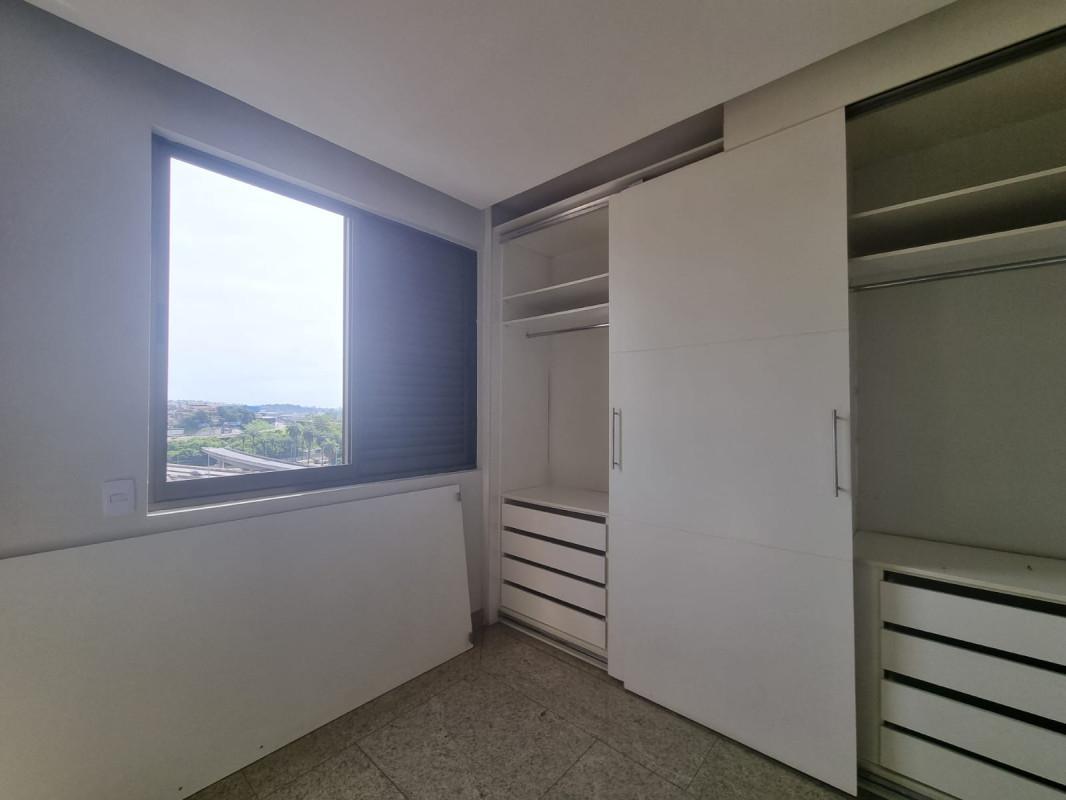 Apartamento, Barreiro, 3 Quartos, 2 Vagas, 1 Suíte
