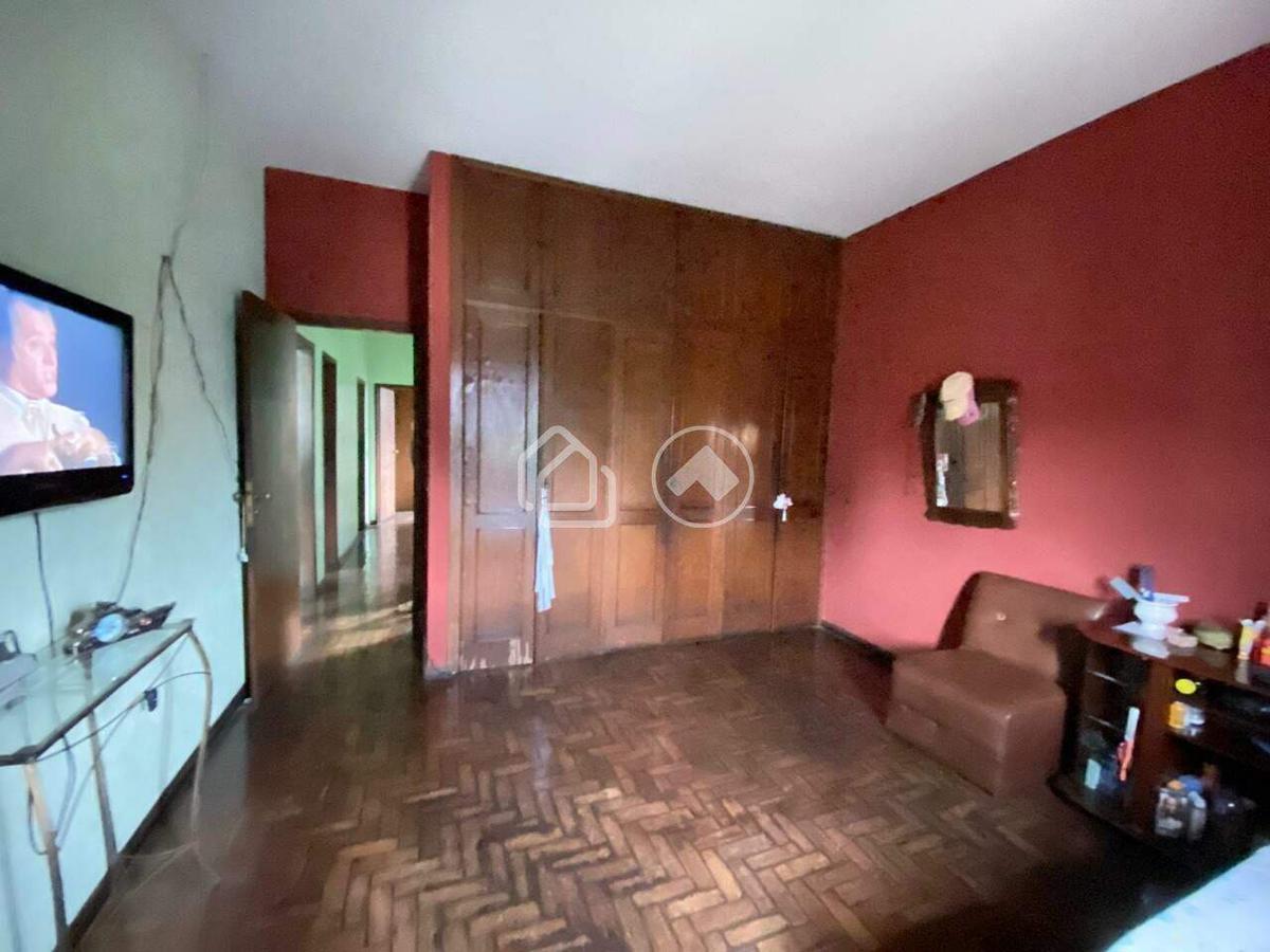 Casa, Dom Bosco, 3 Quartos, 8 Vagas