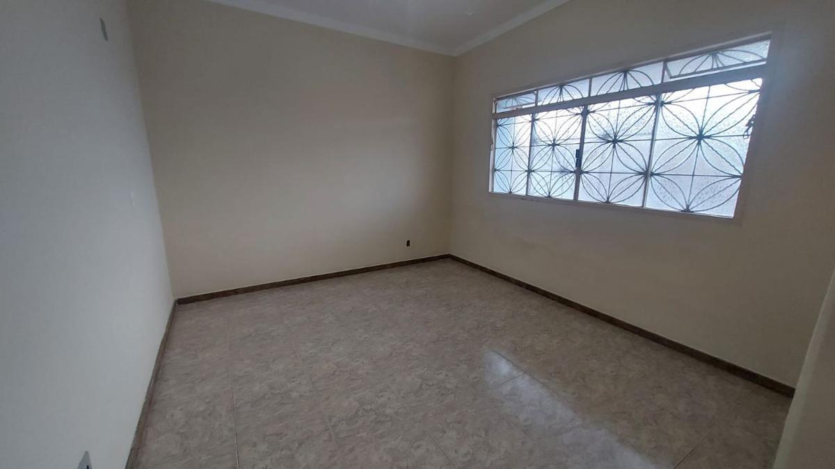 Casa, Renascença, 4 Quartos, 3 Vagas, 1 Suíte