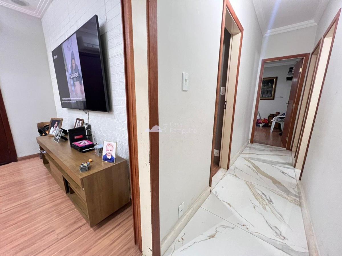 Casa, Itapoã, 4 Quartos, 6 Vagas, 2 Suítes