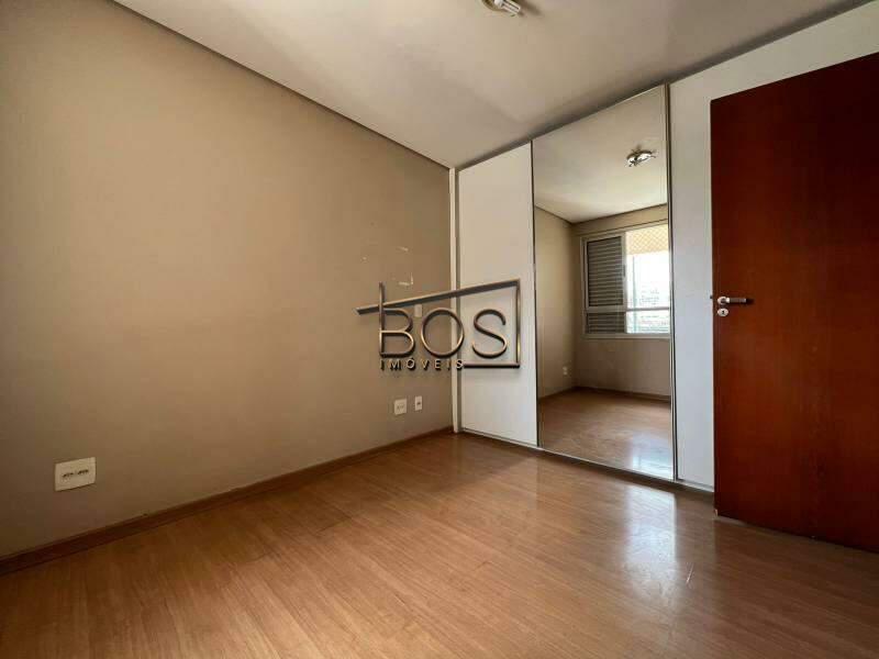 Apartamento, Floresta, 3 Quartos, 2 Vagas, 1 Suíte