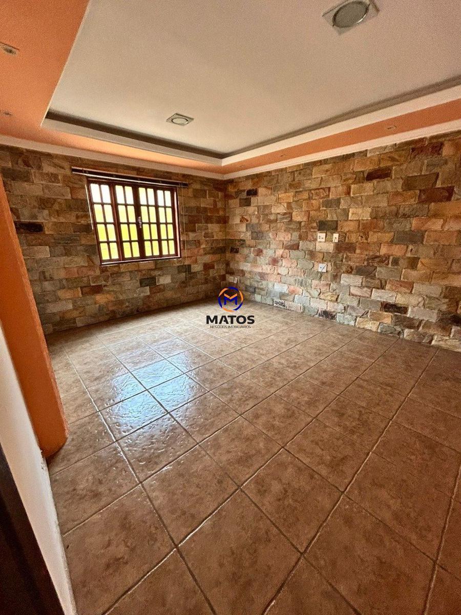 Casa, Belo Vale, 4 Quartos, 2 Vagas, 1 Suíte