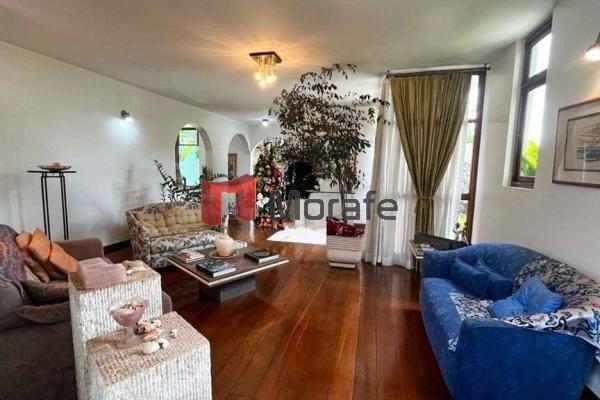 Casa, São Lucas, 4 Quartos, 5 Vagas, 4 Suítes