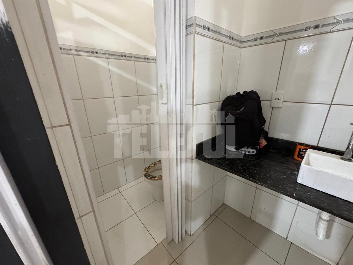 Galpão, Centro, 0 Quarto, 0 Vaga