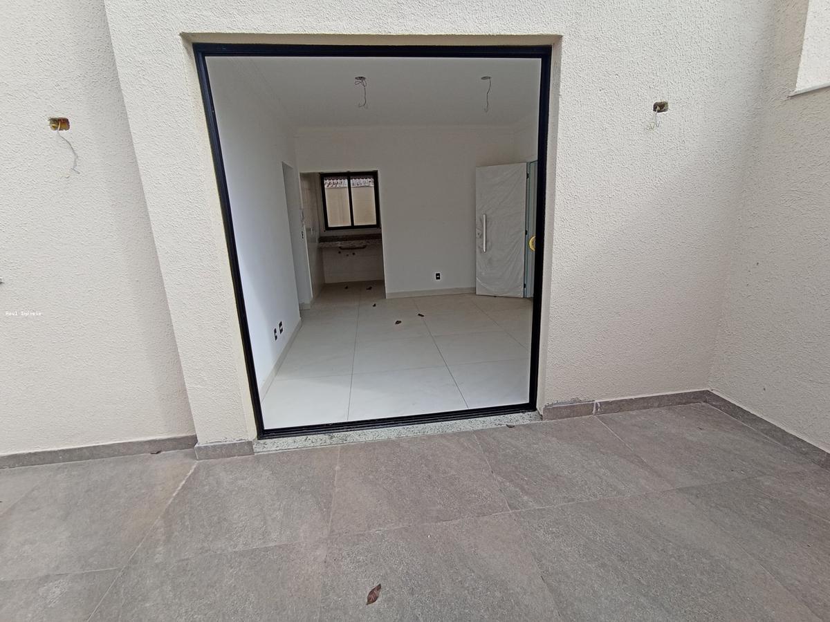 Apartamento, Santa Mônica, 2 Quartos, 1 Vaga