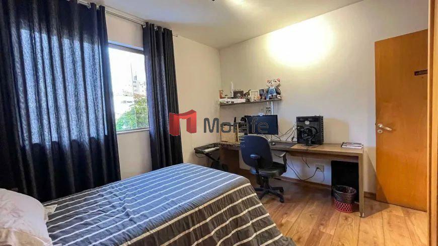 Casa, Castelo, 5 Quartos, 3 Vagas, 1 Suíte