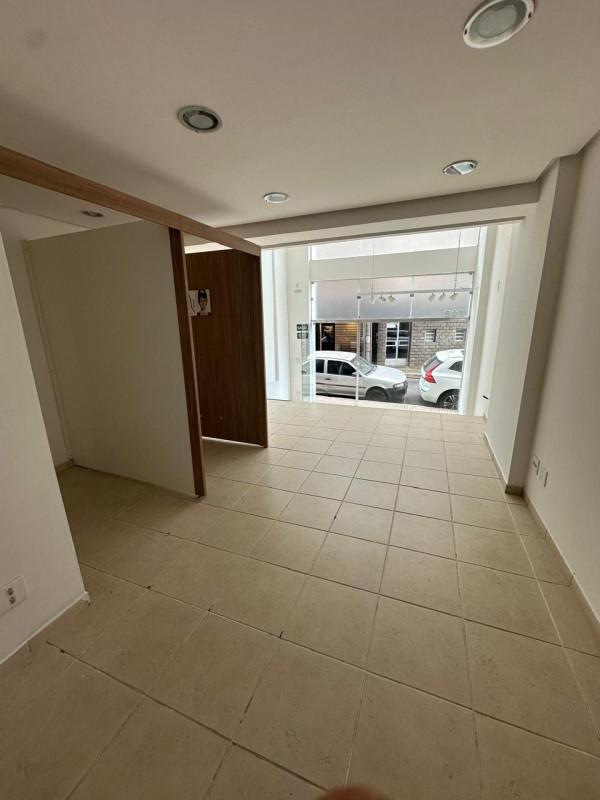 Andar, Centro, 0 Quarto, 0 Vaga