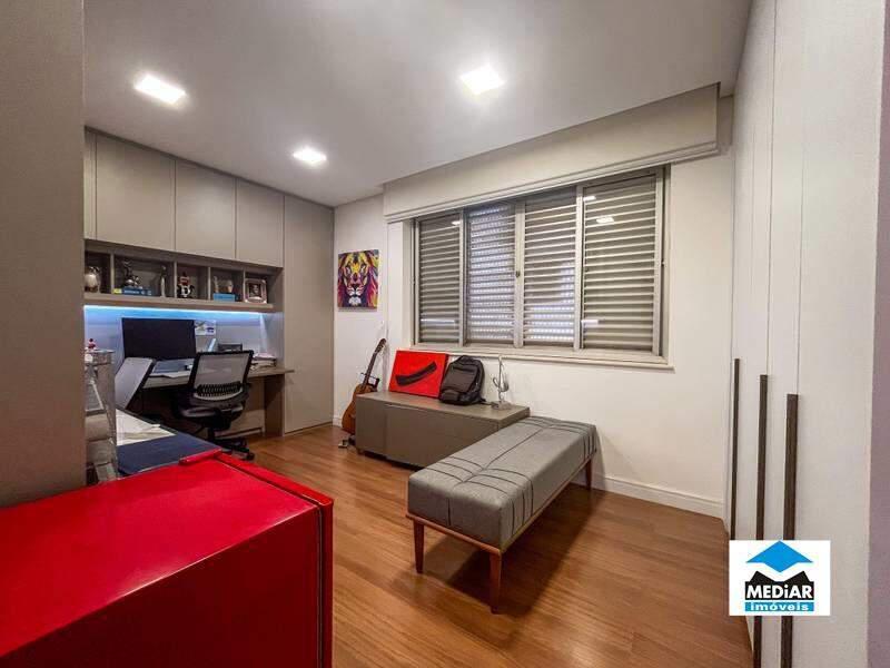 Apartamento, Sion, 4 Quartos, 2 Vagas, 1 Suíte