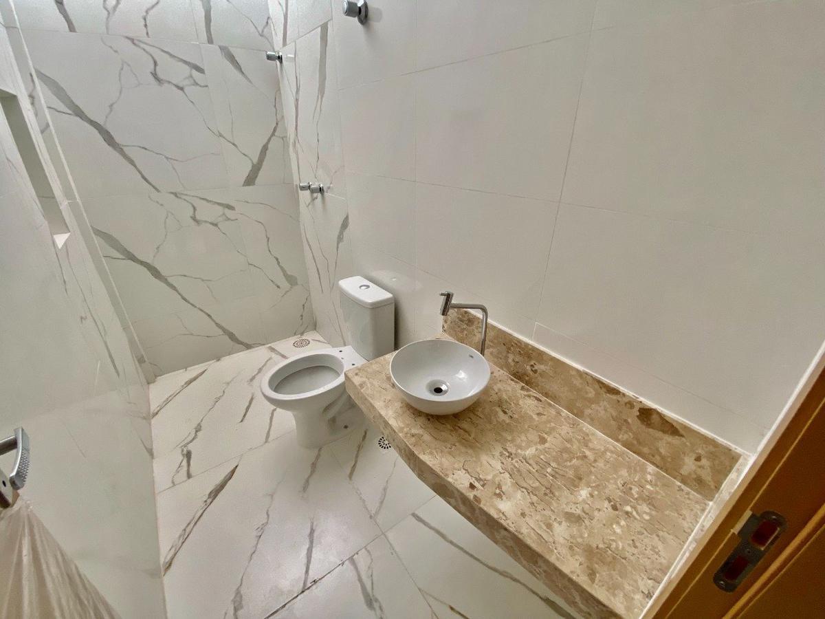 Casa, Santa Mônica, 3 Quartos, 2 Vagas, 1 Suíte