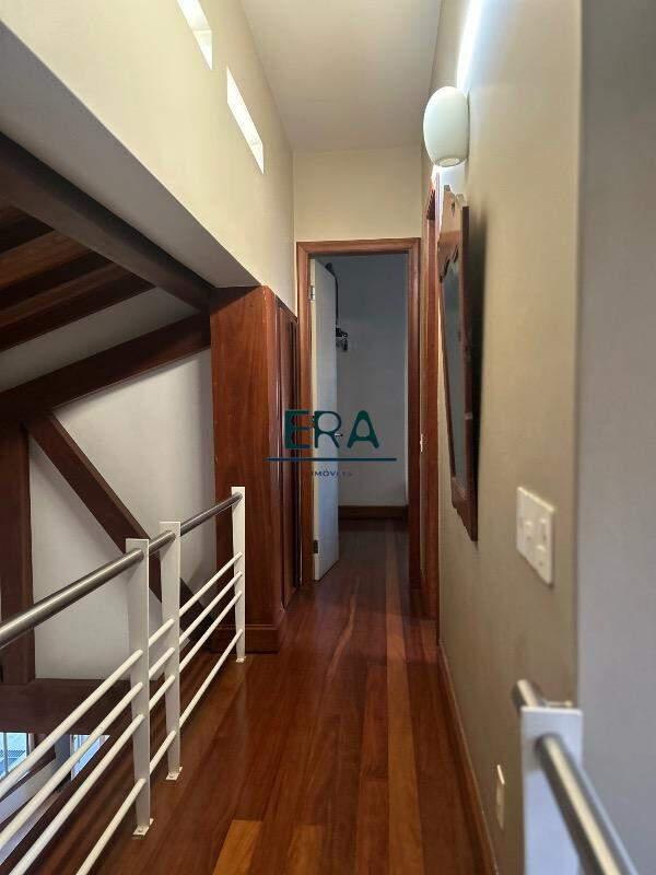 Casa, Belvedere, 4 Quartos, 0 Vaga, 1 Suíte