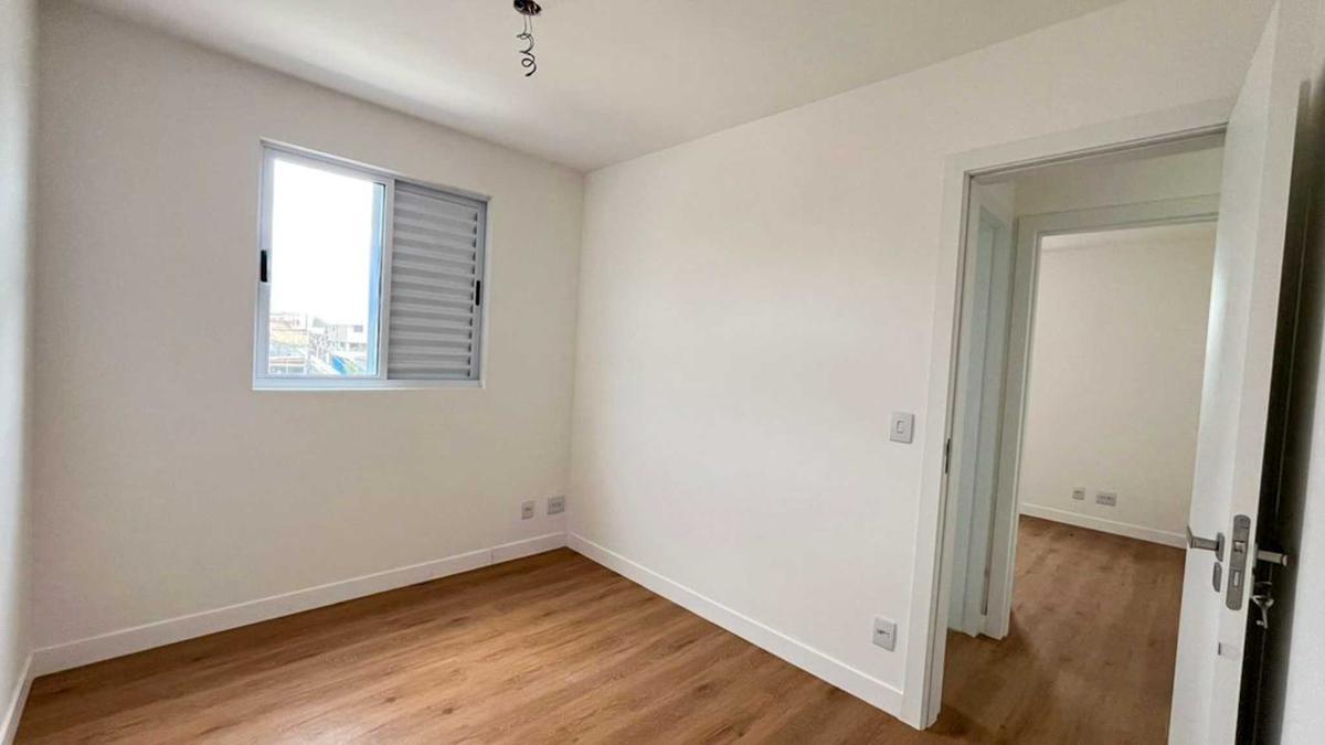 Apartamento, Sagrada Família, 3 Quartos, 2 Vagas, 1 Suíte