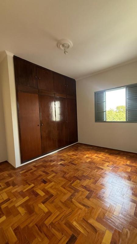 Casa, Jardim Andere, 3 Quartos, 2 Vagas, 1 Suíte