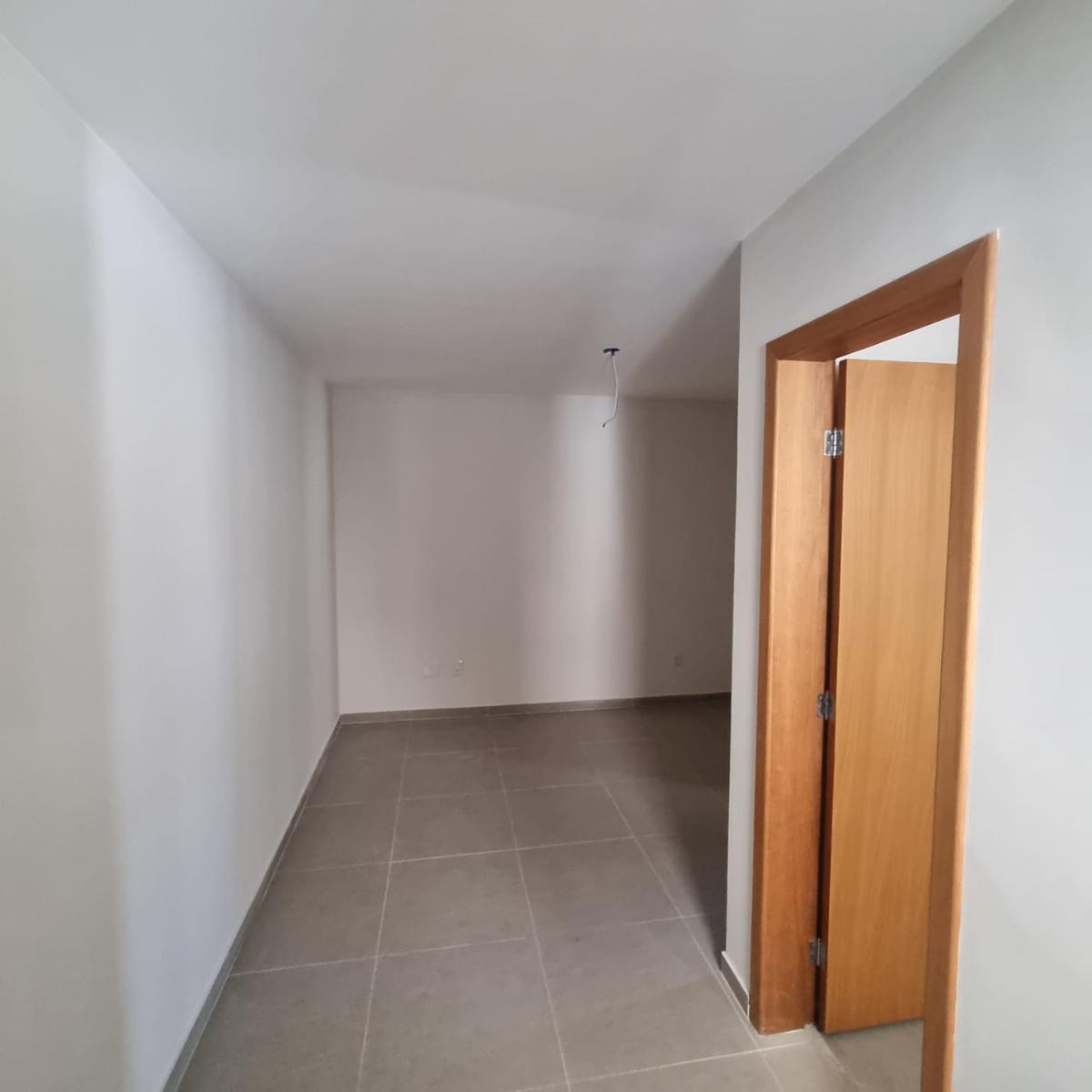 Apartamento, Floresta, 3 Quartos, 2 Vagas, 1 Suíte