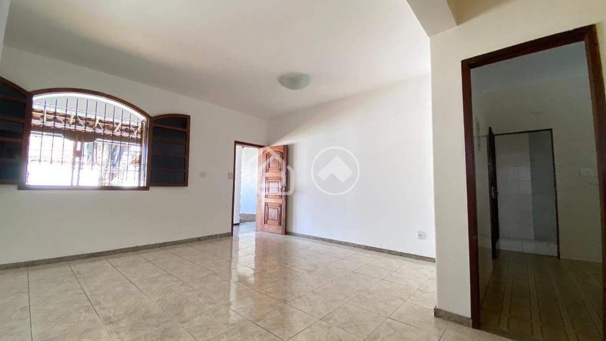 Casa, Palmeiras, 3 Quartos, 3 Vagas, 1 Suíte