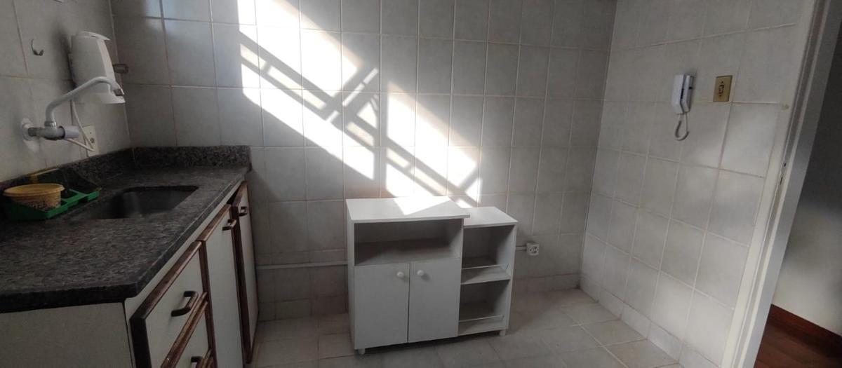 Apartamento, Estoril, 3 Quartos, 1 Vaga