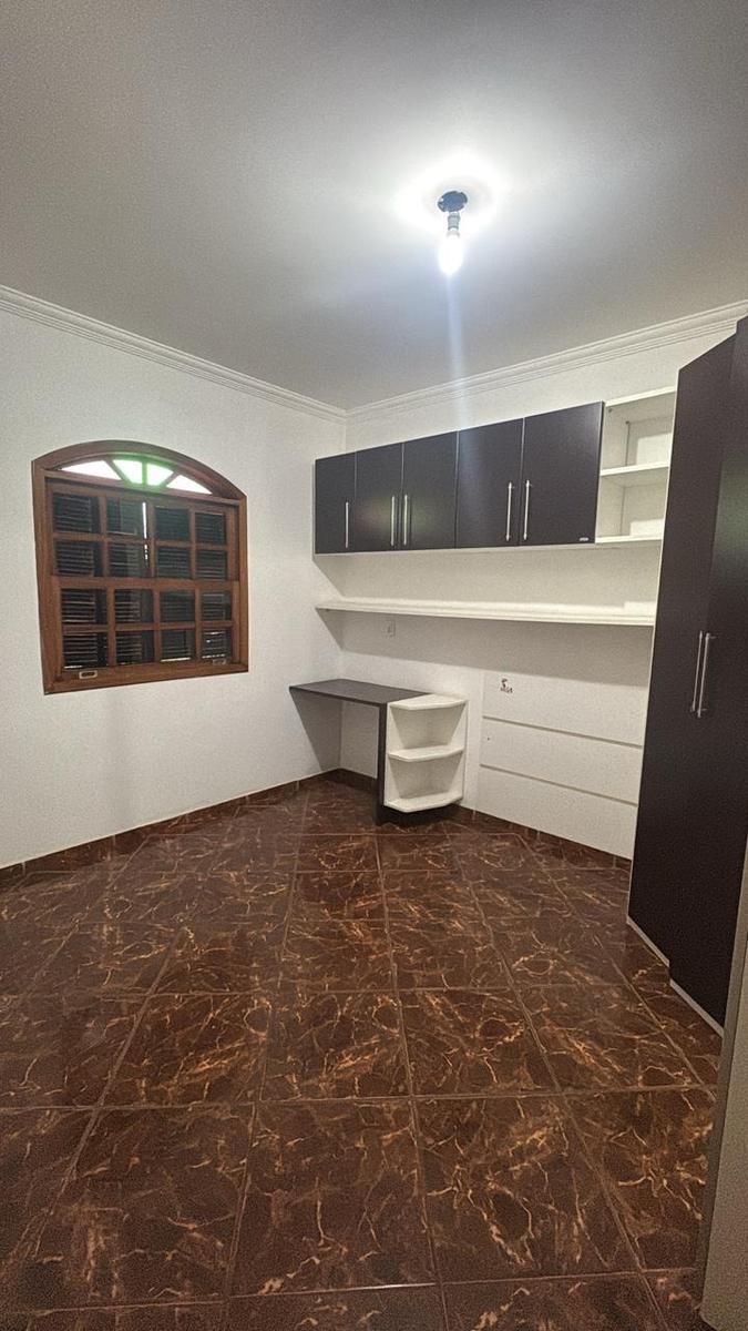 Casa, Bela Vista, 4 Quartos, 2 Vagas, 1 Suíte