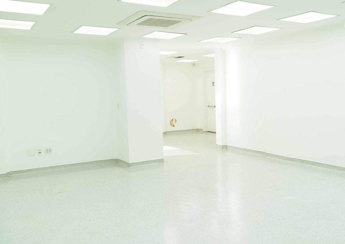 Sala, Santo Agostinho, 0 Quarto, 2 Vagas