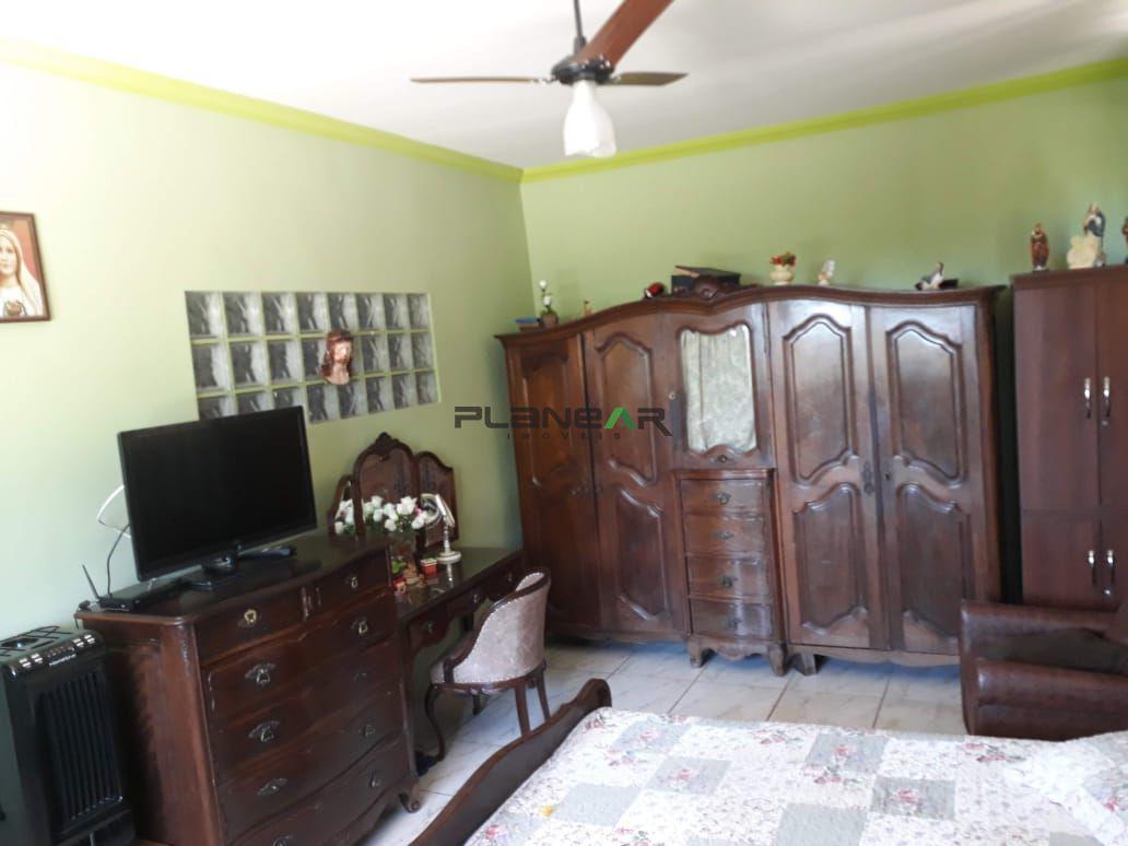 Casa, Industrial São Luiz, 4 Quartos, 4 Vagas, 2 Suítes