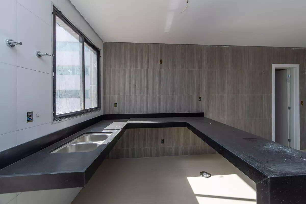 Apartamento, Jaraguá, 4 Quartos, 3 Vagas, 1 Suíte