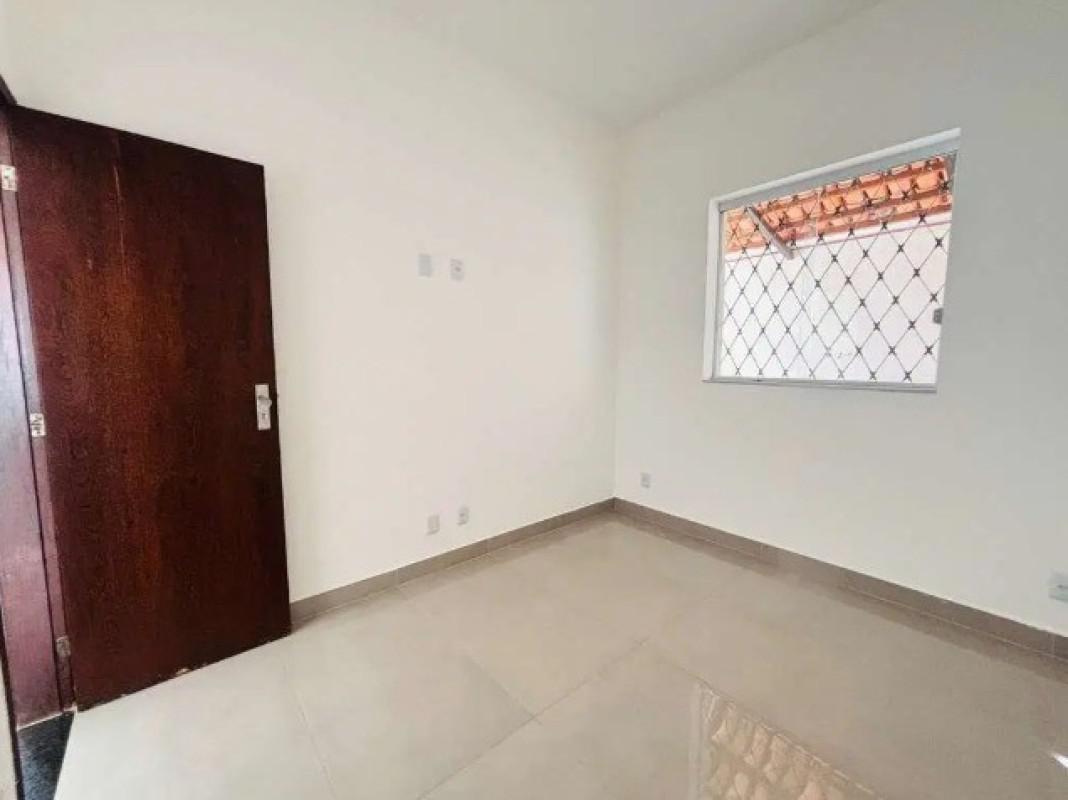 Casa, Santa Branca, 3 Quartos, 8 Vagas