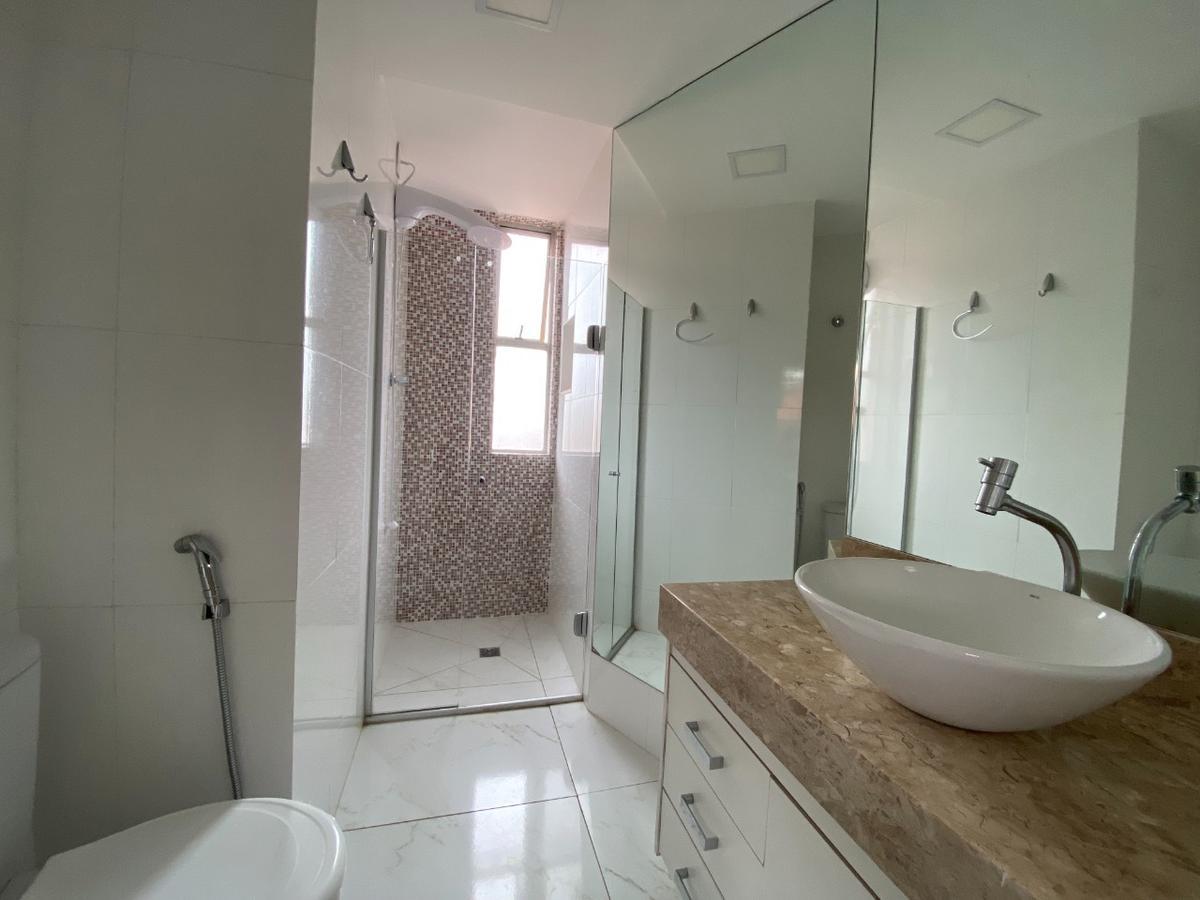 Apartamento, Floresta, 3 Quartos, 1 Vaga, 1 Suíte