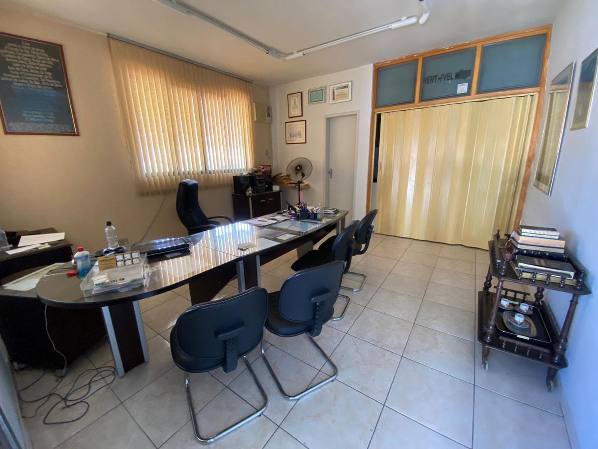 Lote, Colégio Batista, 0 Quarto, 0 Vaga, 2 Suítes