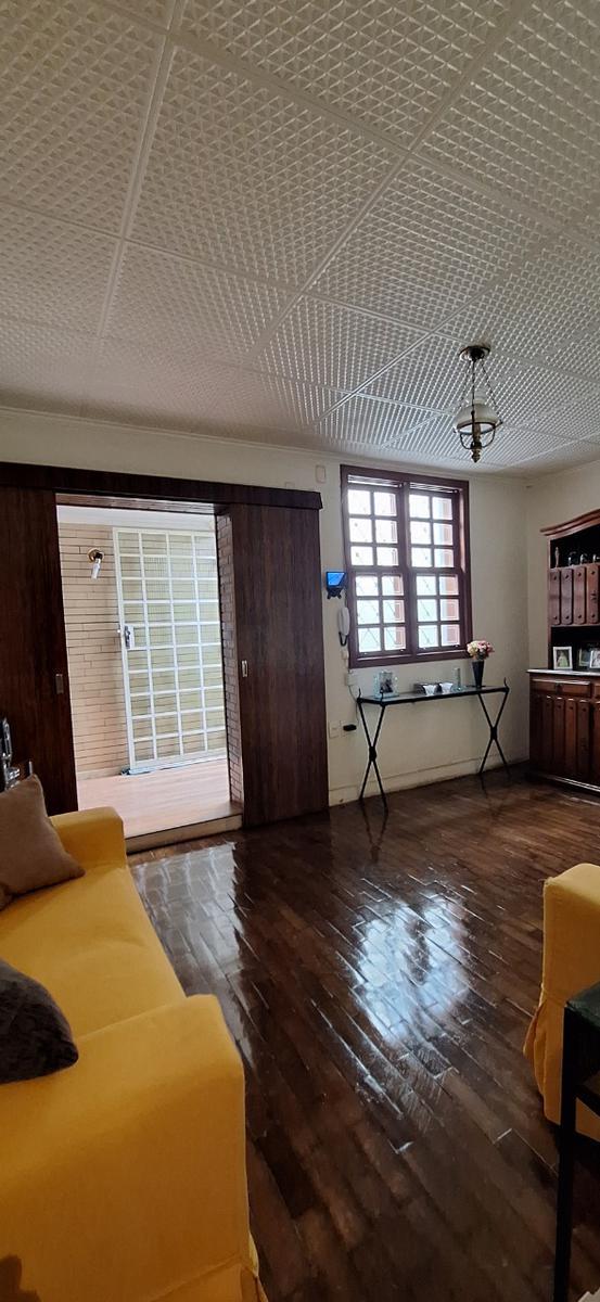 Casa, Floresta, 6 Quartos, 1 Vaga, 1 Suíte