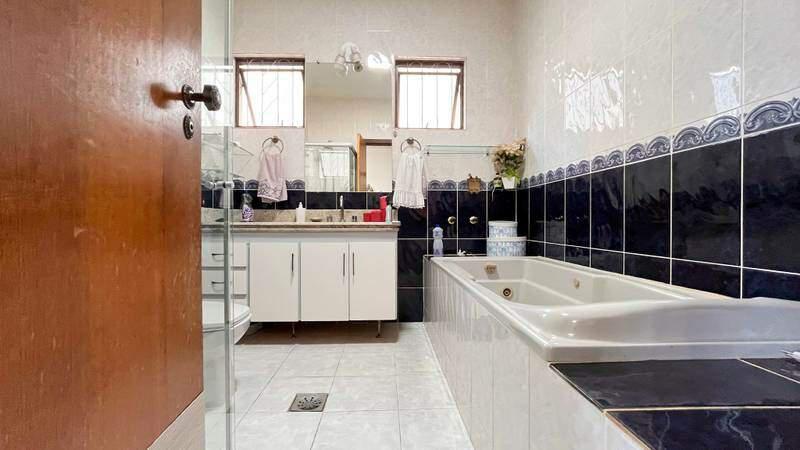 Casa, Santa Lúcia, 4 Quartos, 4 Vagas, 2 Suítes