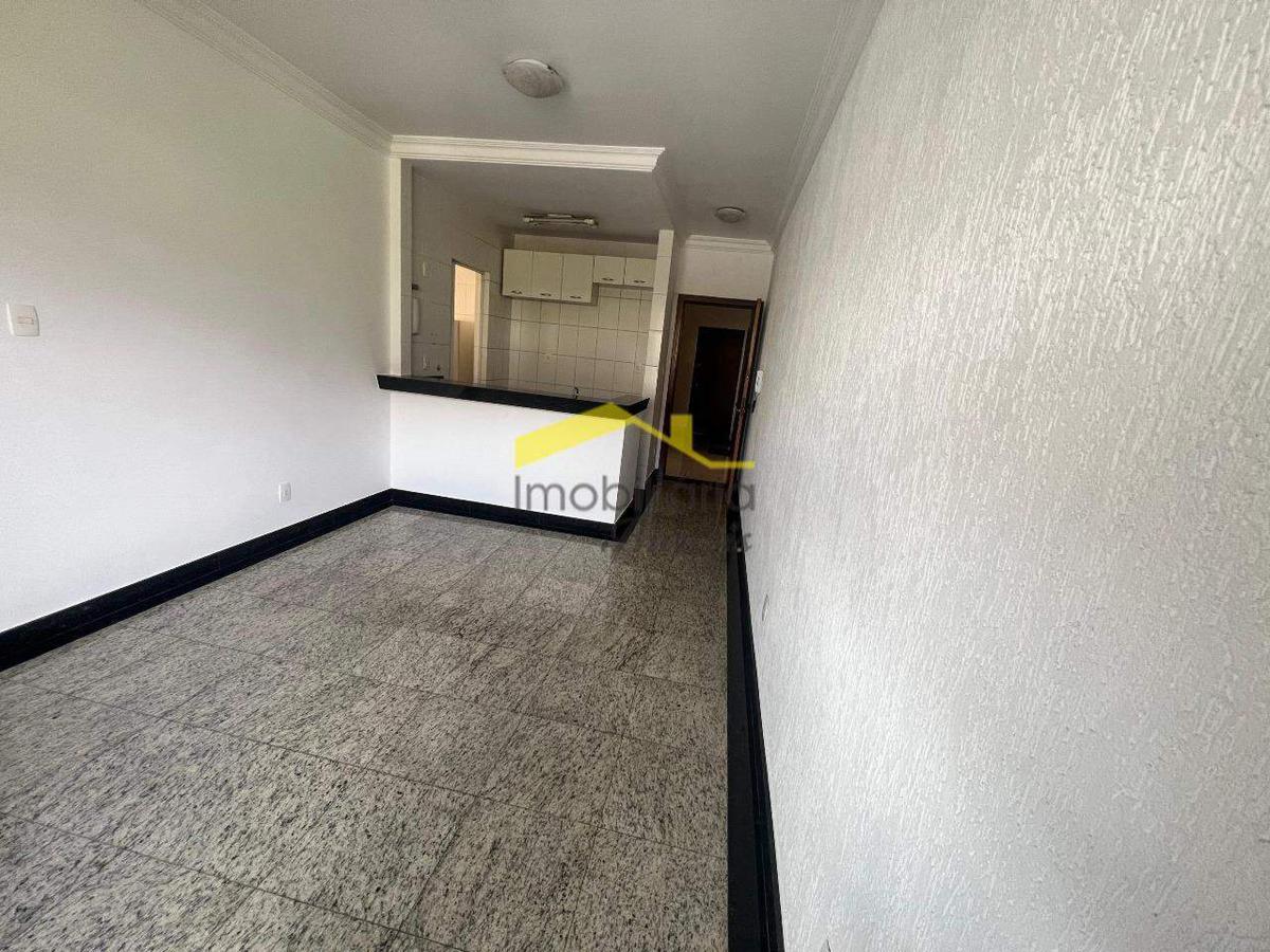 Apartamento, Estoril, 2 Quartos, 2 Vagas, 1 Suíte