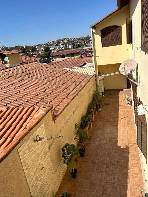 Casa, Alípio de Melo, 6 Quartos, 0 Vaga, 2 Suítes