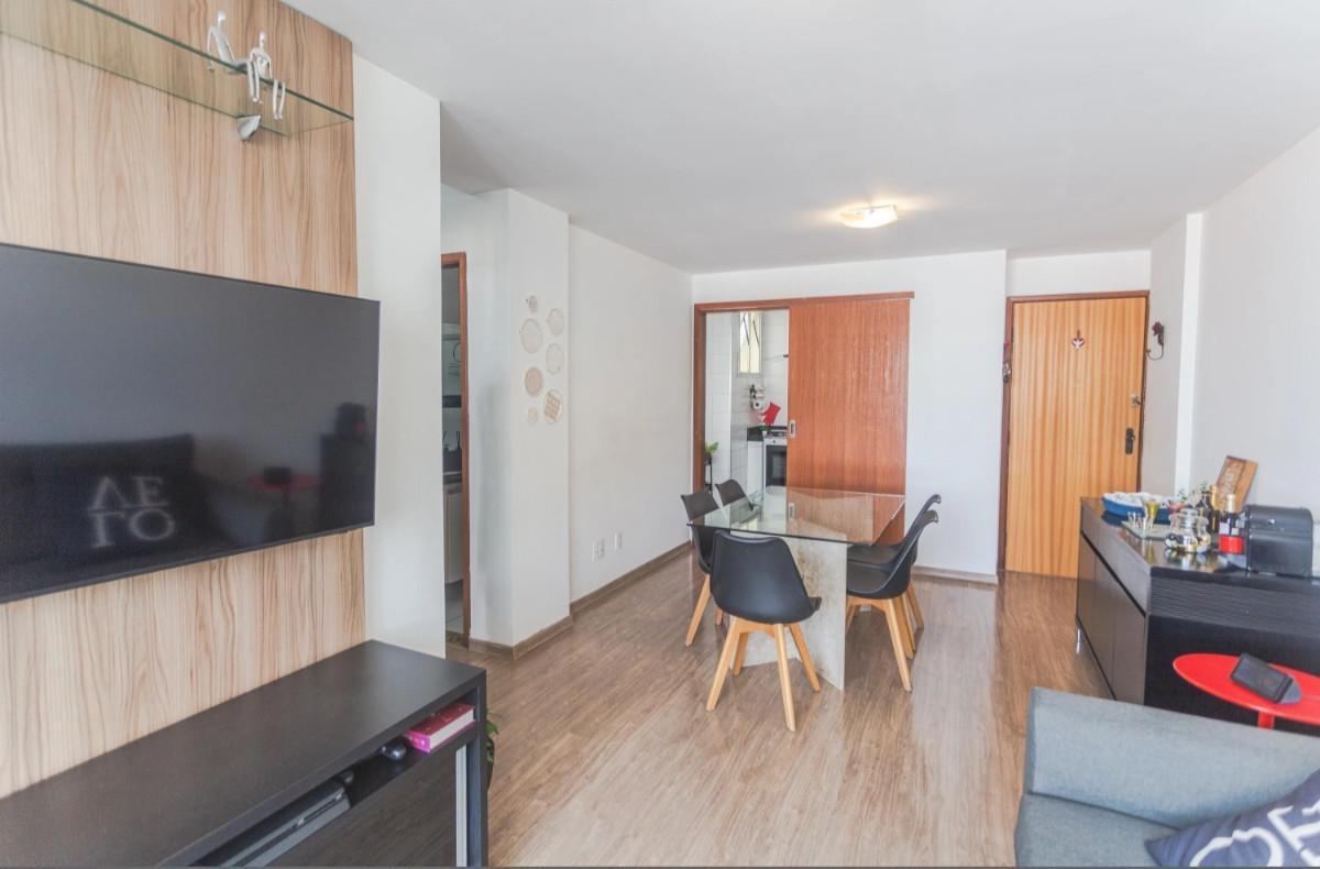 Apartamento, Sagrada Família, 2 Quartos, 2 Vagas