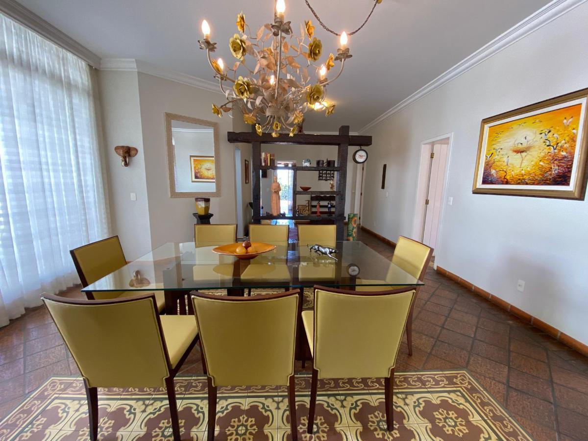 Casa, Bandeirantes (pampulha), 5 Quartos, 10 Vagas, 3 Suítes