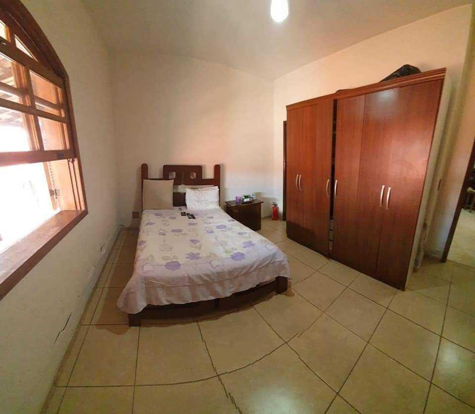 Casa, Colonial, 3 Quartos, 5 Vagas, 1 Suíte