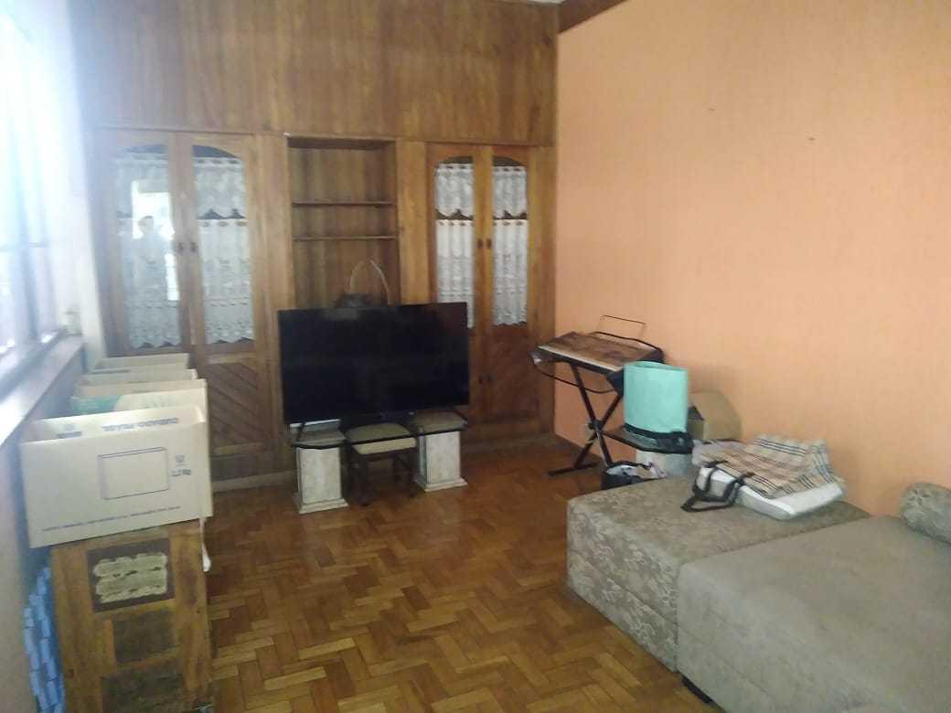 Casa, Gutierrez, 4 Quartos, 2 Vagas, 1 Suíte