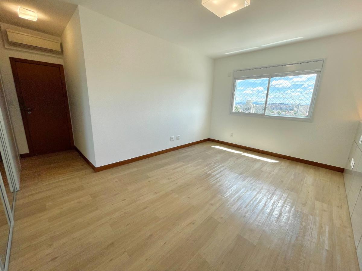 Apartamento, São José, 4 Quartos, 4 Vagas, 4 Suítes