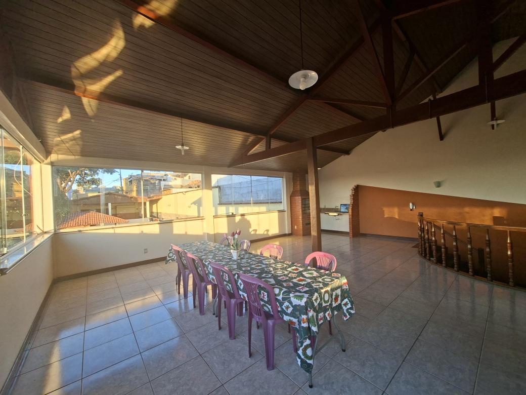 Casa, Vera Cruz, 3 Quartos, 3 Vagas, 1 Suíte
