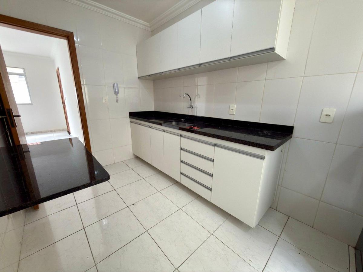 Apartamento, Santa Branca, 3 Quartos, 2 Vagas, 1 Suíte