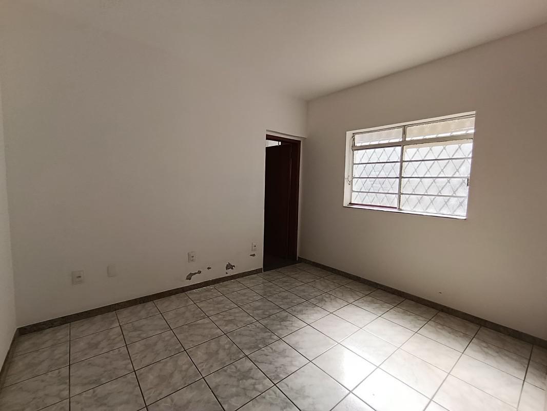 Casa, Caiçaras, 3 Quartos, 4 Vagas, 1 Suíte